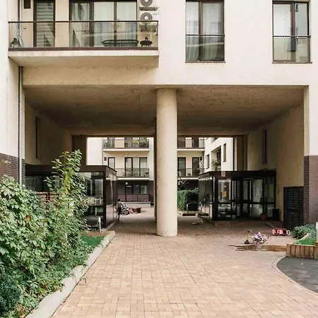 Lägenhet Vivando - Stylish Studio C + Parking *